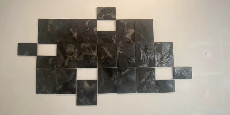 "Passaggi in chiaroscuro", la mostra di Caterina Lai alla Galleria Comunale d’Arte di Cagliari