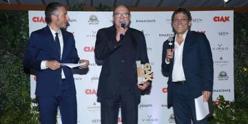 Carlo Verdone premiato con il Ciak d'oro. 📷 ciakmagazine.it