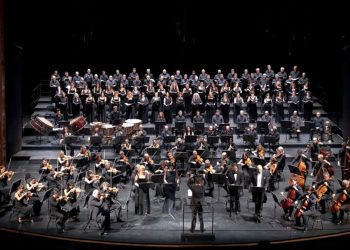 Orchestra e Coro del Teatro Lirico di Cagliari. 📷 Priamo Tolu