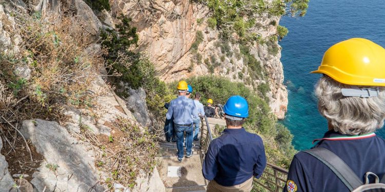 Il sopralluogo alla Grotta Verde di Alghero